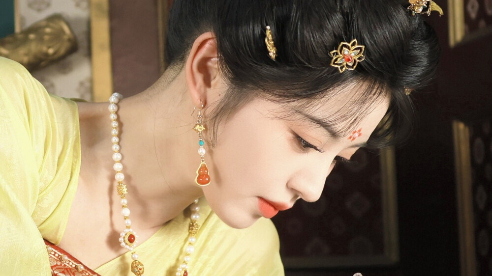 《子夜归》武祯（田曦薇饰）