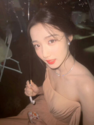 卢昱晓