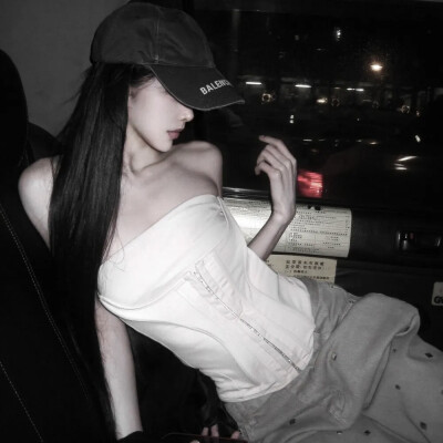 女头