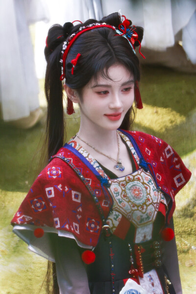 来战 阿黛 鞠婧炜