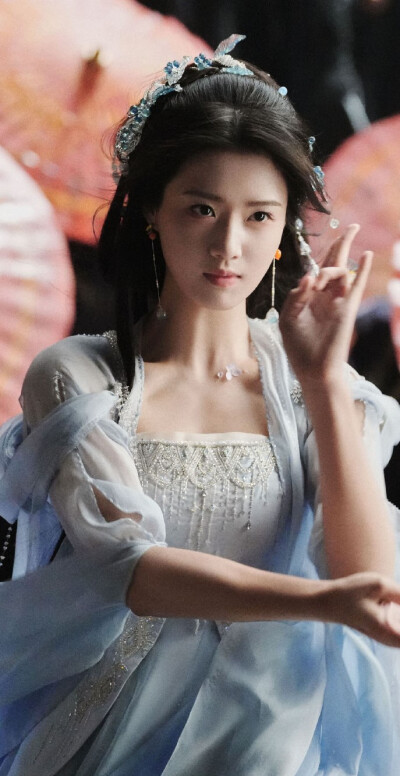 卢昱晓《入青云》明意