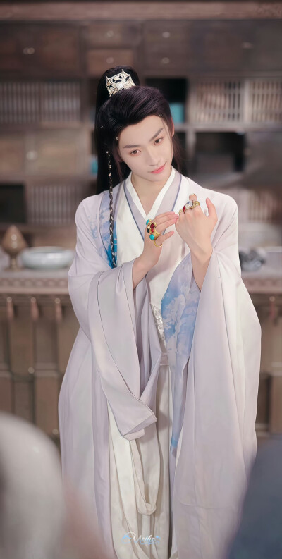 梓渝