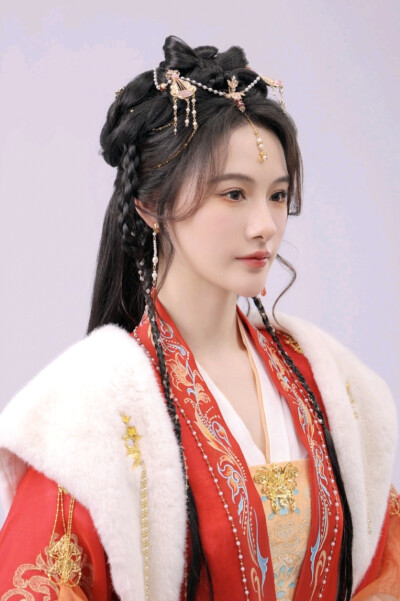 富贵逼人太甚 宁初曦