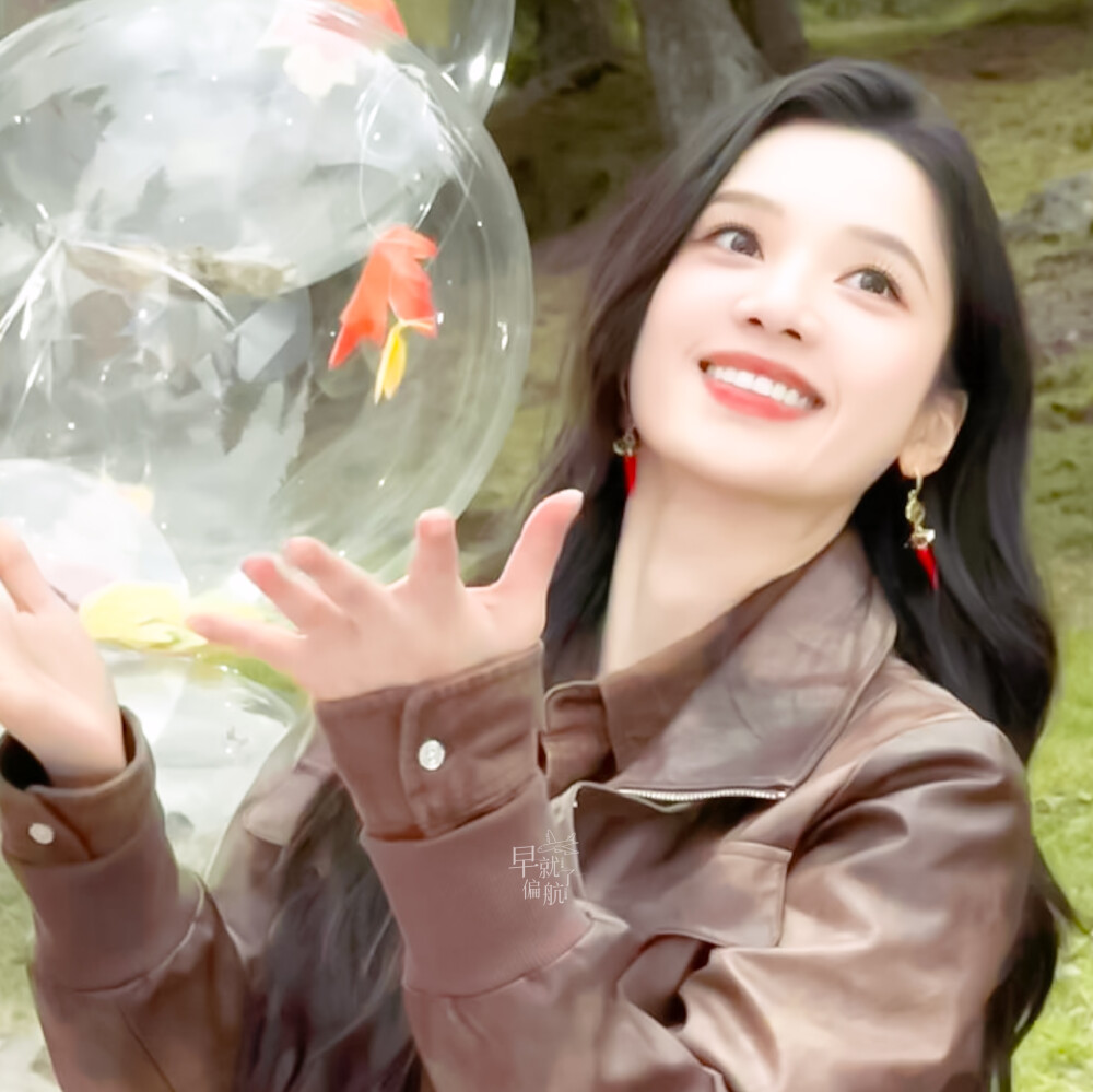 张婧仪