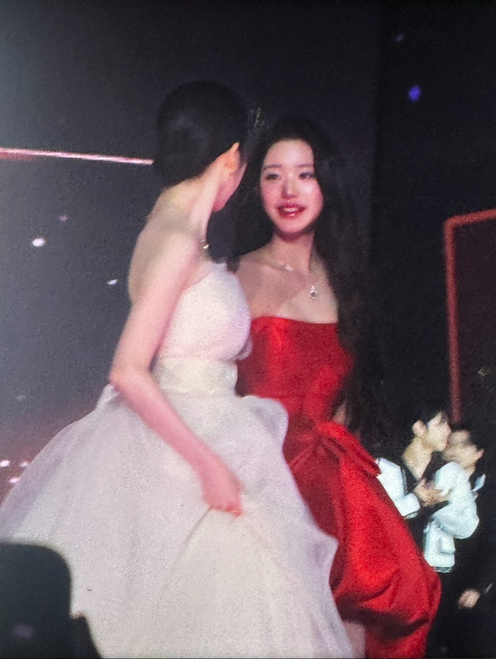 张氏姐妹 红玫瑰与白玫瑰