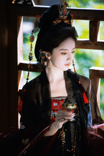 王俊笔