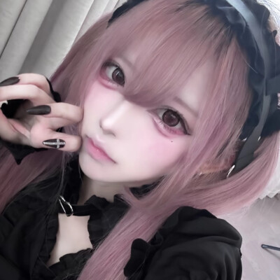 (҂‾ ▵‾)︻デ═一