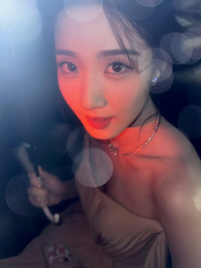 卢昱晓