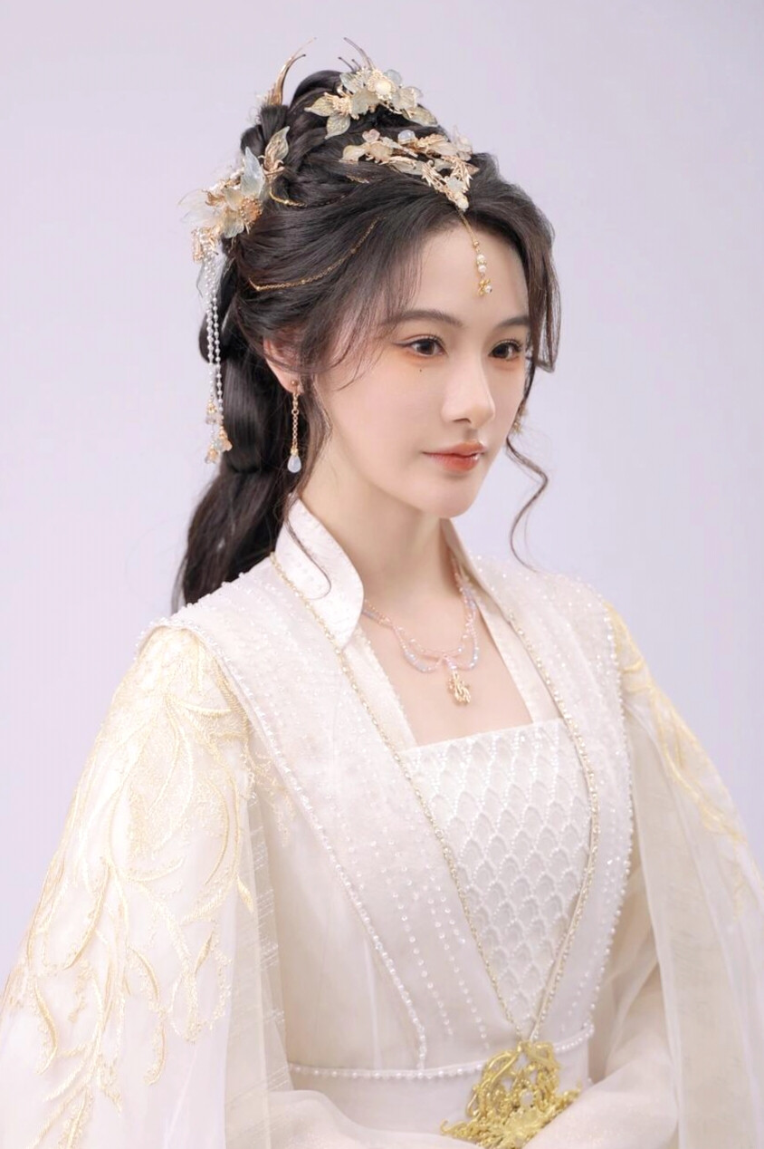 富贵逼人太甚 宁初曦