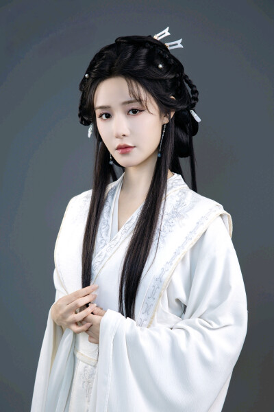 谋她日久 姜月瑶