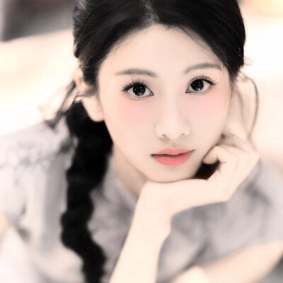 陈文嘉送的！！！超级好看，主播最近小小回归一下，会补赞补收藏的哈