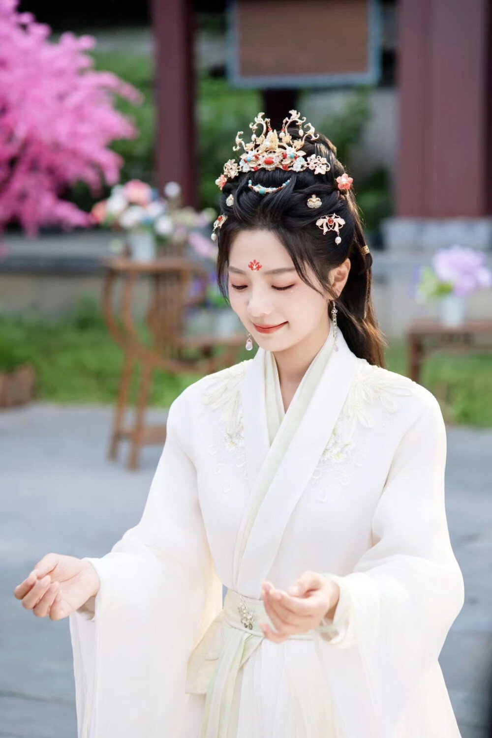 清夜沉沉动春酌 沈岁安