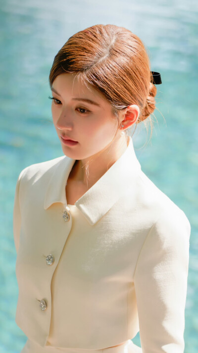 许我耀眼 许妍 赵露思