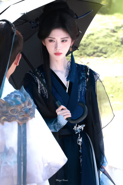 来战 阿黛 鞠婧炜