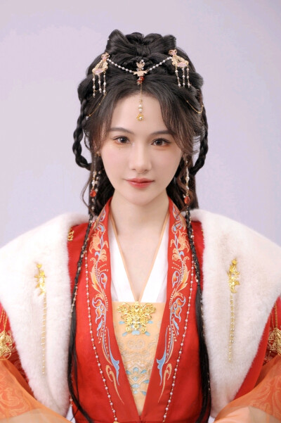 富贵逼人太甚 宁初曦