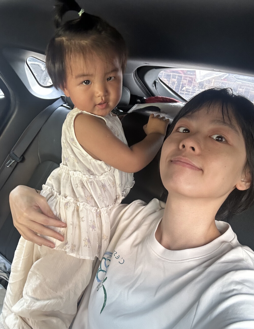 是谁上了我们的车