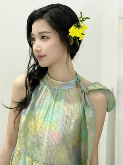 卢昱晓