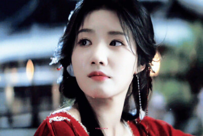 * 卢昱晓/明意