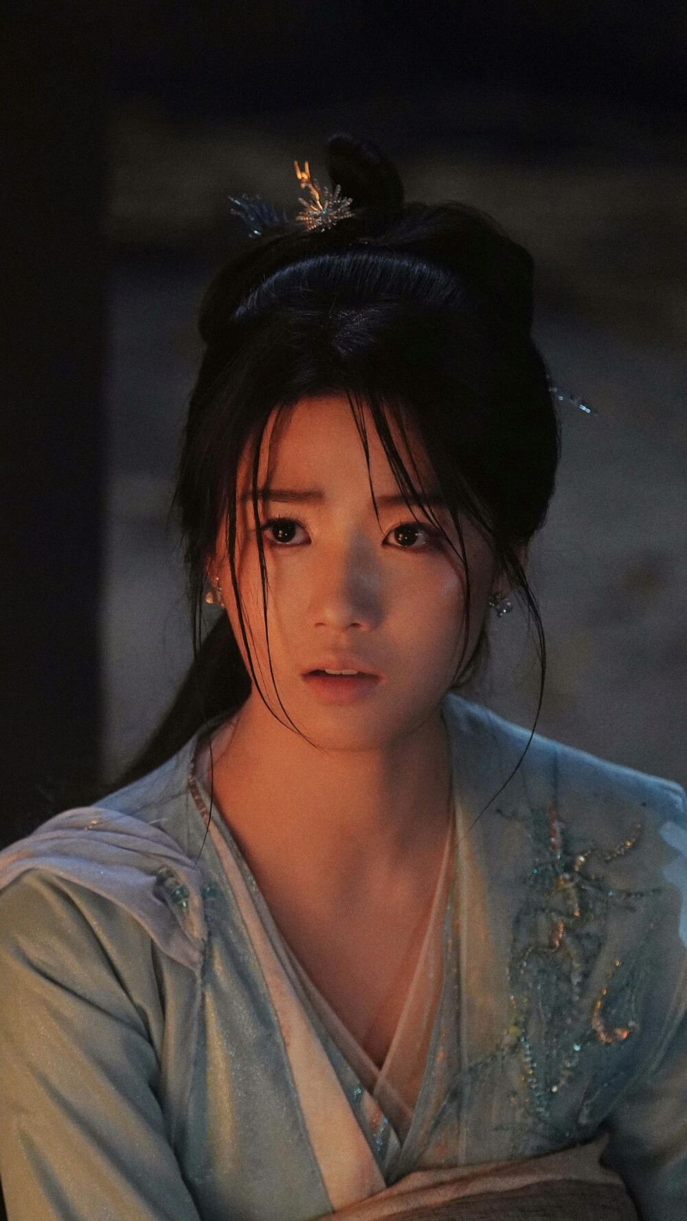 入青云 明意 卢昱晓