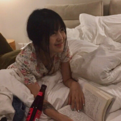 一起看愚蠢的晚霞吧