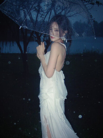 李一桐