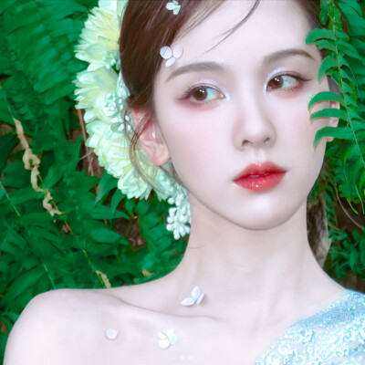 陈都灵