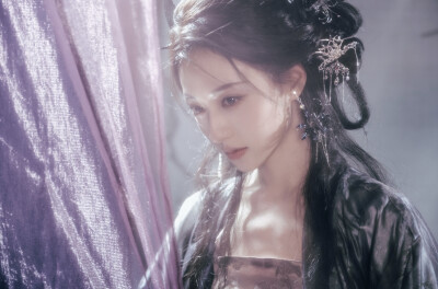 胡连馨