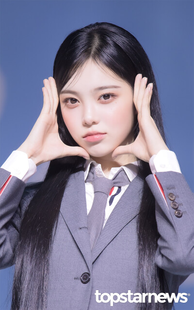 郑伊安