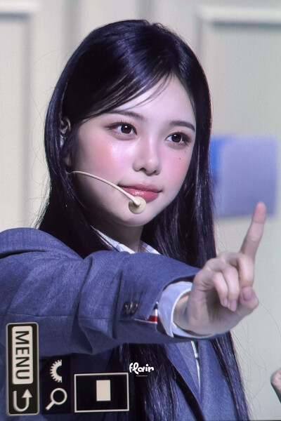 郑伊安
