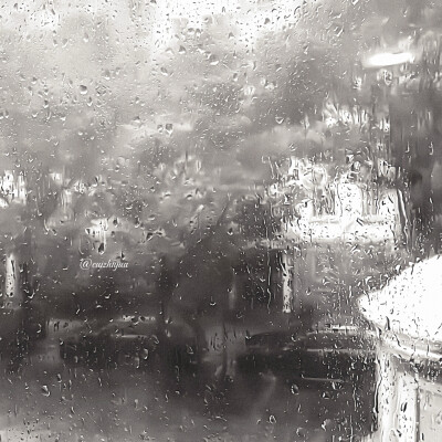 人与人之间 有一座眼泪连成的桥