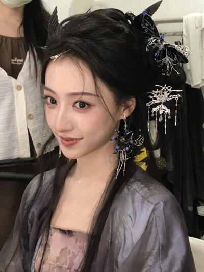 胡连馨