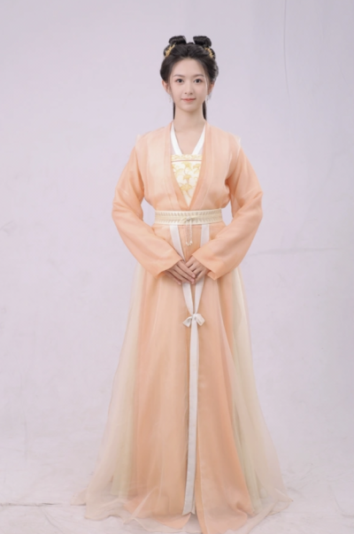 富贵逼人太甚 小美
