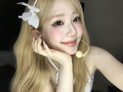 tripleS 尹舒妍