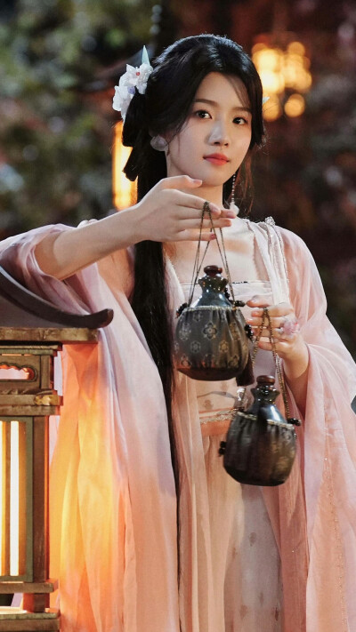 入青云 明意 卢昱晓