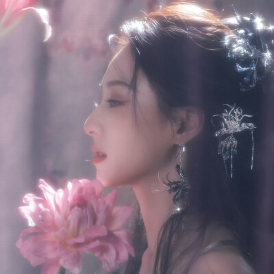 胡连馨