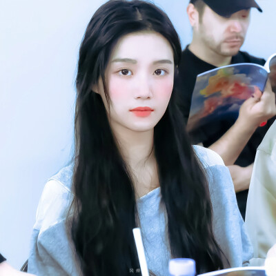 卢昱晓