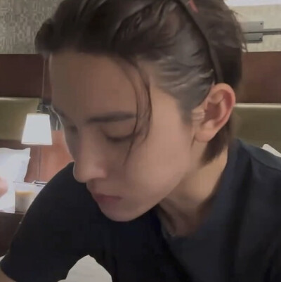 妍妍