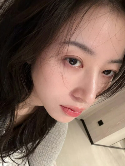 周雨彤