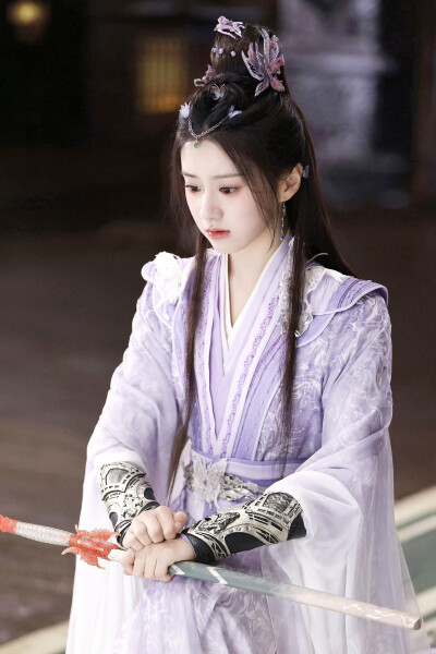 水龙吟 钟春髻
