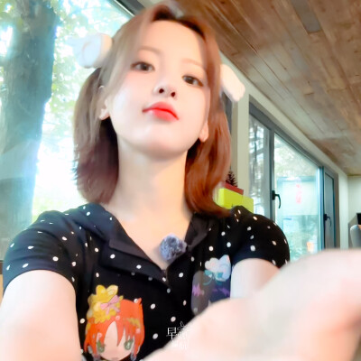 杨超越