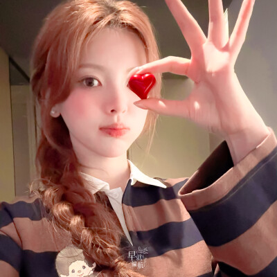 杨超越