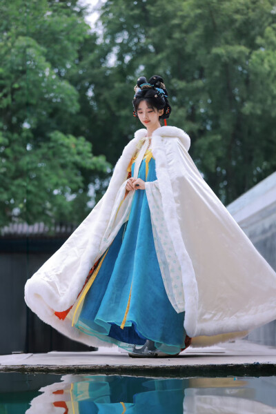 王影璐