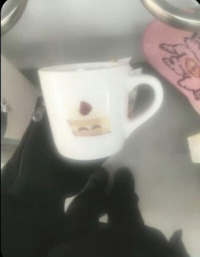 =⩌⩊⩌=