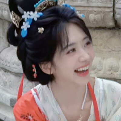 你笑起来真好看～