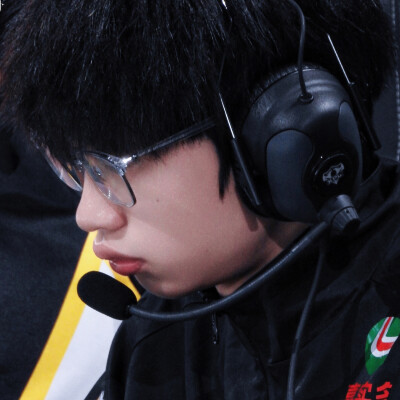 偏我爱你义无反顾