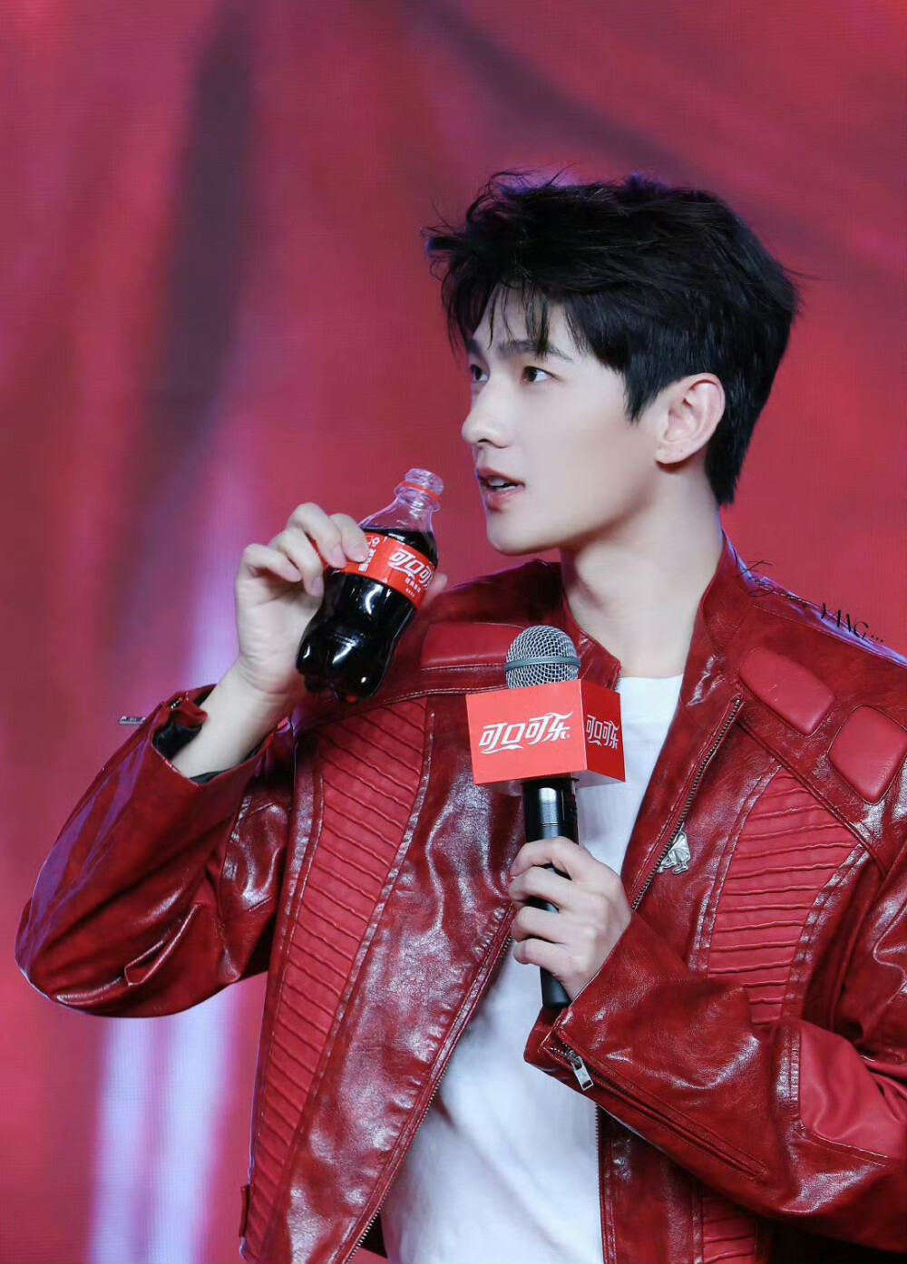 杨洋