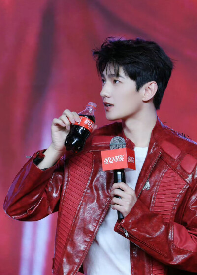 杨洋