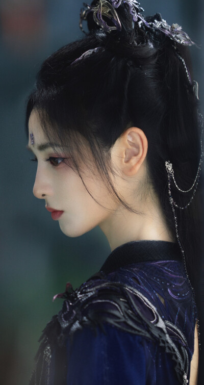 彭小苒《暗河传》 慕雨墨