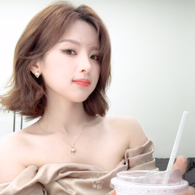 杨超越