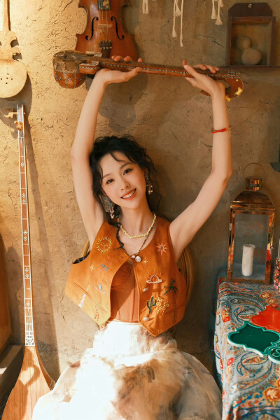 陈都灵